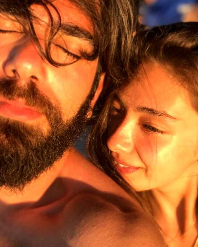Neslihan Atagül, eşi Kadir Doğulu'yu yere göğe sığdıramadı: Hissettiklerim tarifsiz Neslihan Atagül, eşi Kadir Doğulu'yu yere göğe sığdıramadı: Hissettiklerim tarifsiz