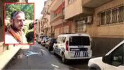 Psikolojik sorunları olan adam, evinin balkonunda kendisini iple çamaşır demirine astı Psikolojik sorunları olan adam, evinin balkonunda kendisini iple çamaşır demirine astı