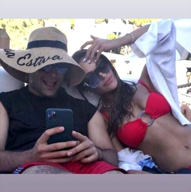 Reynmen, Farah Zeynep Abdullah'ı çabuk unuttu! Başka bir güzelle sarmaş dolaş görüntülendi