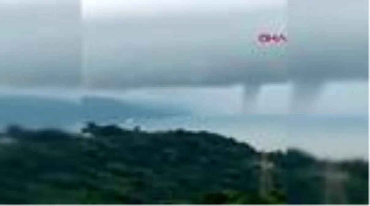 RİZE Karadeniz'de hortum paniği kamerada