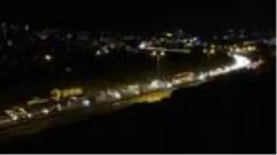 Tatilcilerin İstanbul'a dönüş yolculuğu başladı (2) Tatilcilerin İstanbul'a dönüş yolculuğu başladı (2)