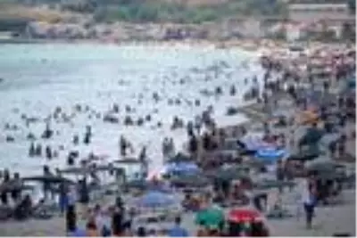 Tekirdağ sahillerine tatilci akını Tekirdağ sahillerine tatilci akını