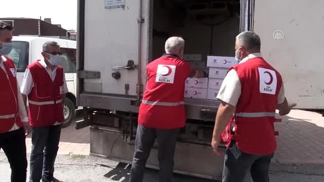 Türk Kızılay kurban eti dağıttı Kayseri