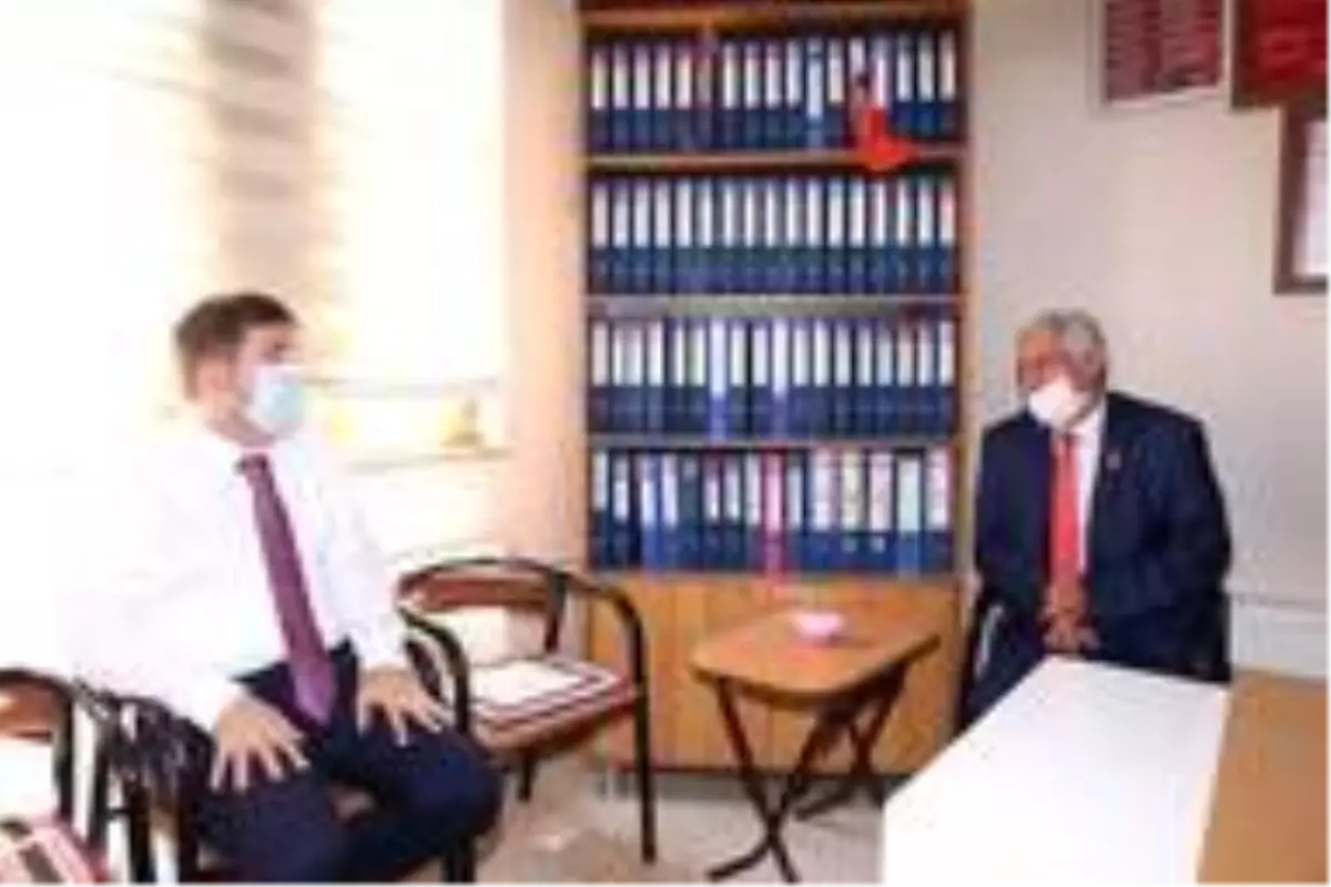 Vali Sarıibrahim Şehit ve Gazi Aileleri Derneğine bayram ziyaretinde bulundu