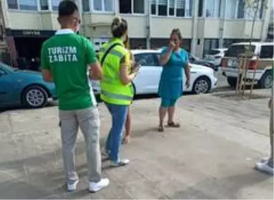 Yerli turist akınına uğrayan Akçakoca'da ilçe Emniyeti kontrollerini sıkılaştırdı Yerli turist akınına uğrayan Akçakoca'da ilçe Emniyeti kontrollerini sıkılaştırdı