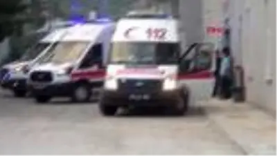 Yolcu minibüsü şarampole devrildi: 6 yaralı Yolcu minibüsü şarampole devrildi: 6 yaralı