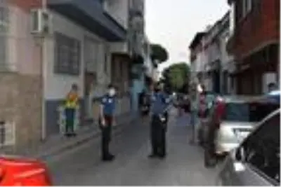 3 gündür haber alınamayan kişi evinde ölü bulundu 3 gündür haber alınamayan kişi evinde ölü bulundu