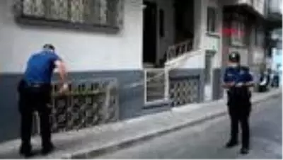 AYDIN 3 gündür haber alınamayan kişi evinde ölü bulundu AYDIN 3 gündür haber alınamayan kişi evinde ölü bulundu