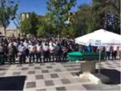 Barajda boğulan üniversiteli Harun son yolculuğuna uğurlandı Barajda boğulan üniversiteli Harun son yolculuğuna uğurlandı