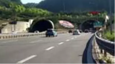 Bayram dönüşü Bolu geçişi rahat Bayram dönüşü Bolu geçişi rahat