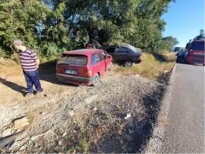 Bilecik'te trafik kazası 5 kişi yaralandı Bilecik'te trafik kazası 5 kişi yaralandı