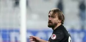 Şükran Ovalı: Caner Erkin'den transfer sorusuna yanıt: Şu anda serbestim, bekliyorum hala Şükran Ovalı: Caner Erkin'den transfer sorusuna yanıt: Şu anda serbestim, bekliyorum hala