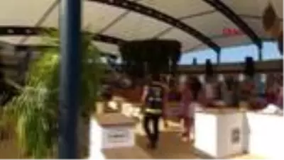 Çeşme'de maske ve sosyal mesafe denetiminde ceza