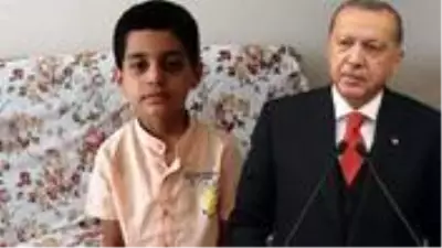 Cumhurbaşkanı Erdoğan'ın tedavisini üstlendiği küçük Taha'dan mesaj var: Ayasofya'da namaz kılmak istiyorum Cumhurbaşkanı Erdoğan'ın tedavisini üstlendiği küçük Taha'dan mesaj var: Ayasofya'da namaz kılmak istiyorum
