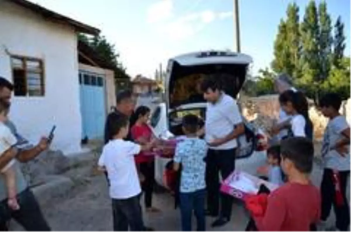 Darendeli iş adamı çocukları unutmadı