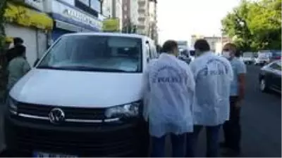 Diyarbakır'da pazar yeri kavgasında silahlar konuştu: 12 yaralı Diyarbakır'da pazar yeri kavgasında silahlar konuştu: 12 yaralı