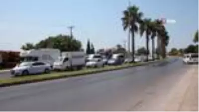 Dönüş yolu kitlendi, Bodrum trafiği durdu Dönüş yolu kitlendi, Bodrum trafiği durdu