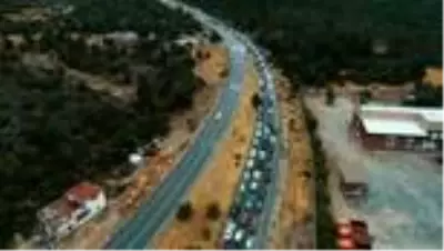 (DRONE) Antalya-Konya karayolunda araç yoğunluğu (2) (DRONE) Antalya-Konya karayolunda araç yoğunluğu (2)