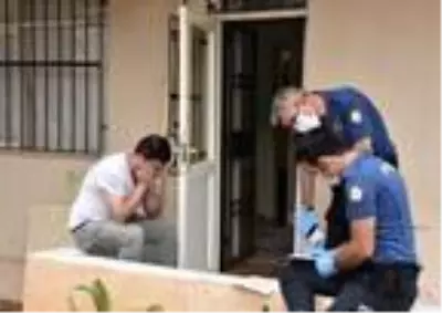 'Düştü' diyerek ardından gözyaşı döktüğü sevgilisini döverek öldürdüğü ortaya çıktı 'Düştü' diyerek ardından gözyaşı döktüğü sevgilisini döverek öldürdüğü ortaya çıktı