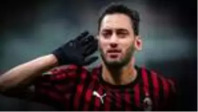 Hakan Çalhanoğlu'ndan Galatasaray taraftarına mesaj: İnşallah bir gün buluşacağız Hakan Çalhanoğlu'ndan Galatasaray taraftarına mesaj: İnşallah bir gün buluşacağız