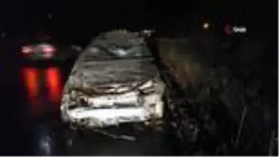 Hurdaya dönen otomobil 27 yaşındaki iki gence mezar oldu Hurdaya dönen otomobil 27 yaşındaki iki gence mezar oldu