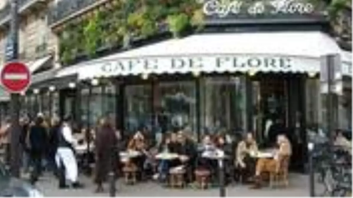 İngiltere'de kafe ve restoranlardaki hesapların yarısı hükümetten