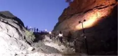 Kandiber Kalesi'nde bayram yoğunluğu Kandiber Kalesi'nde bayram yoğunluğu