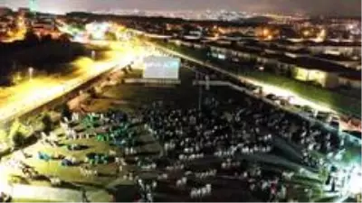 Kartepe'de açık havada sinema keyfi yaşandı Kartepe'de açık havada sinema keyfi yaşandı