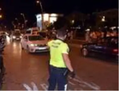 Marmaris'te tatilcilerin dönüş yolculuğu başladı Marmaris'te tatilcilerin dönüş yolculuğu başladı