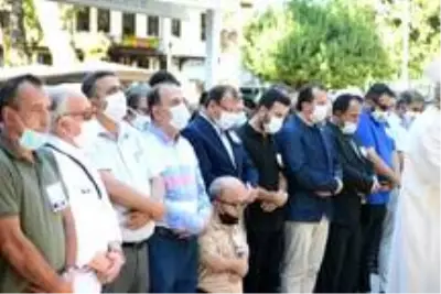 Son dakika haberleri: Mesut Şen son yolculuğuna uğurlandı Son dakika haberleri: Mesut Şen son yolculuğuna uğurlandı