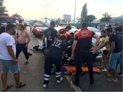 Muğla'da trafik kazası: 4 yaralı Muğla'da trafik kazası: 4 yaralı