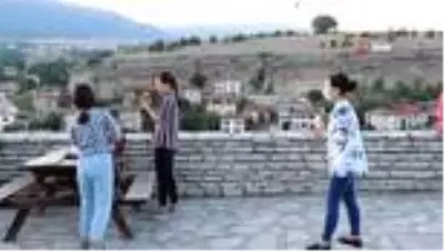 Safranbolu'ya bayramda turist yağdı, esnafın yüzü güldü Safranbolu'ya bayramda turist yağdı, esnafın yüzü güldü