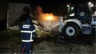 Samsun'da geri dönüşüm istasyonunda yangın Samsun'da geri dönüşüm istasyonunda yangın