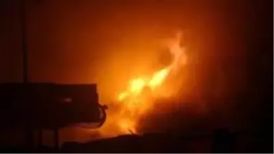 Samsun'da geri dönüşüm istasyonunda yangın Samsun'da geri dönüşüm istasyonunda yangın