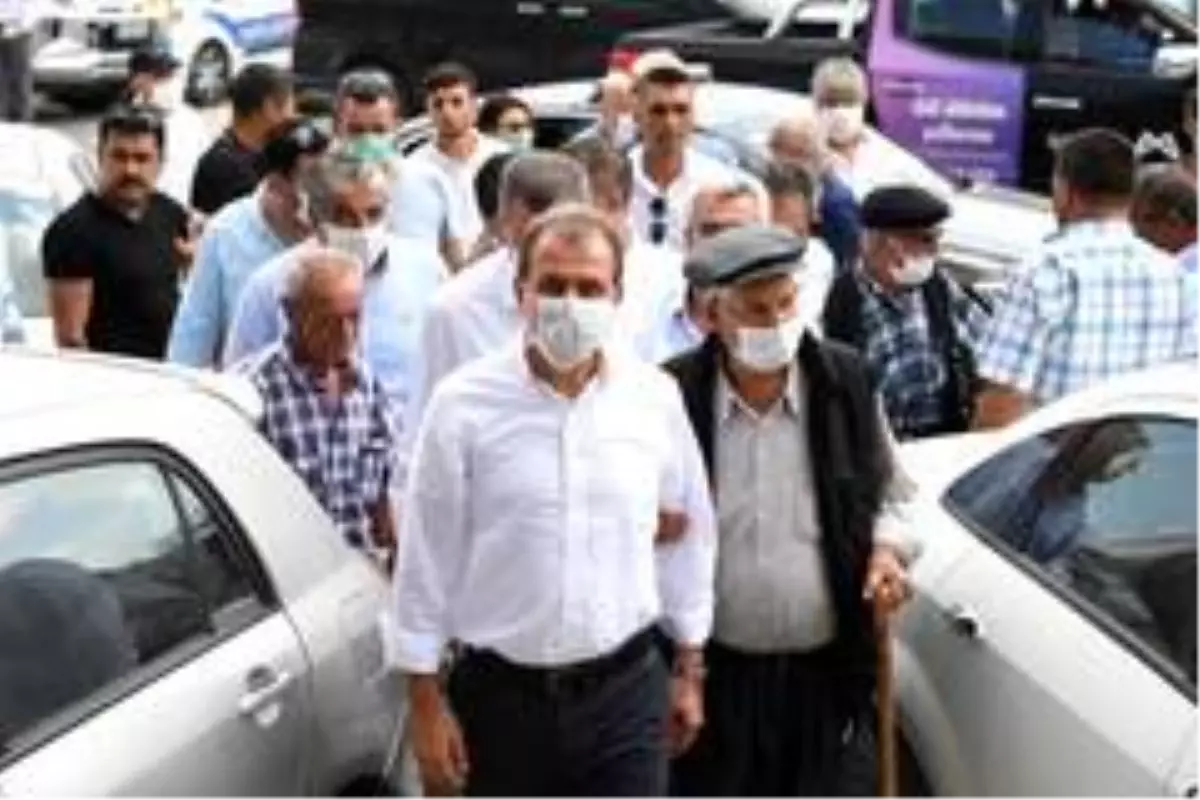 Seçer: 'Hizmetlerimizi bölge farkı gözetmeden yapıyoruz'