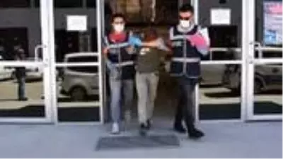 Sokakta oyun oynayan çocuklara cinsel tacizde bulunan zanlı tutuklandı Sokakta oyun oynayan çocuklara cinsel tacizde bulunan zanlı tutuklandı