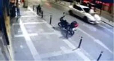Sosyal medyada video paylaşmak için canlarını hiçe saydılar Sosyal medyada video paylaşmak için canlarını hiçe saydılar