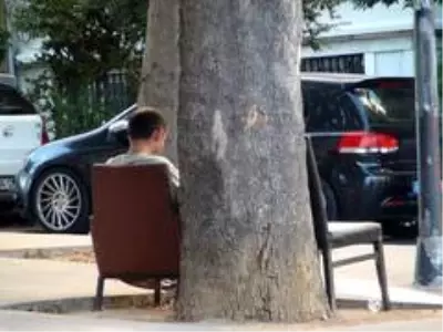 Son dakika haberi: Taksim'de değnekçilik yapan şahıs yakalandı Son dakika haberi: Taksim'de değnekçilik yapan şahıs yakalandı