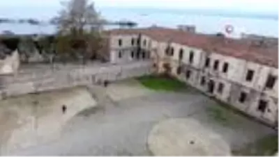 Tarihi Sinop Cezaevi bayramda yoğun ilgi gördü Tarihi Sinop Cezaevi bayramda yoğun ilgi gördü