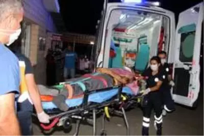 Son dakika... Yolun karşısına geçmek isterken canından oluyordu Son dakika... Yolun karşısına geçmek isterken canından oluyordu
