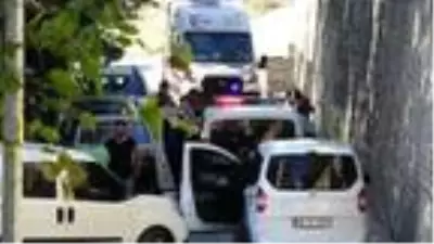Genç kadın, bugün boşandığı eski eşi tarafından silahla vurularak öldürüldü Genç kadın, bugün boşandığı eski eşi tarafından silahla vurularak öldürüldü