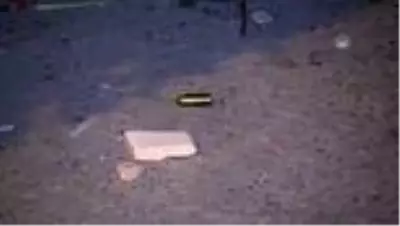 Adana'da bakkala silahlı soygun: 1 yaralı Adana'da bakkala silahlı soygun: 1 yaralı