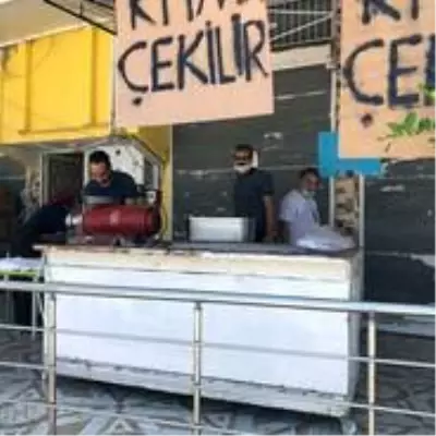 Adana'da bayramda 83 kıyma makinesine el konuldu Adana'da bayramda 83 kıyma makinesine el konuldu