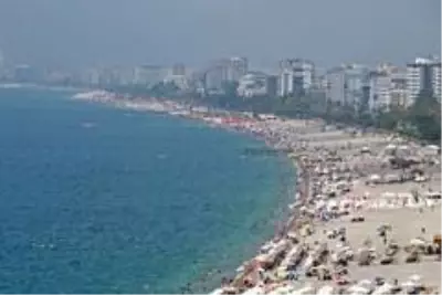 Antalyalı turizmciler ikinci bayramını yaşamak için Rus turistleri bekliyor Antalyalı turizmciler ikinci bayramını yaşamak için Rus turistleri bekliyor