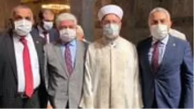 Ayasofya Camii'nin açılışına katılan AK Parti Milletvekili Ahmet Akay, koronavirüse yakalandı Ayasofya Camii'nin açılışına katılan AK Parti Milletvekili Ahmet Akay, koronavirüse yakalandı