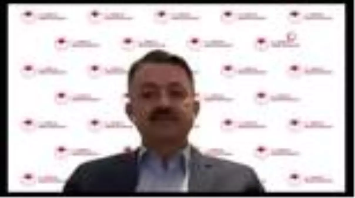 Bakan Pakdemirli 32 bin personel ile online bayramlaştı