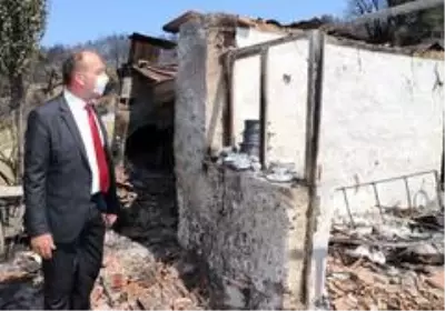 Başkan Akın'dan orman yangınının yaşandığı mahallelere ziyaret Başkan Akın'dan orman yangınının yaşandığı mahallelere ziyaret