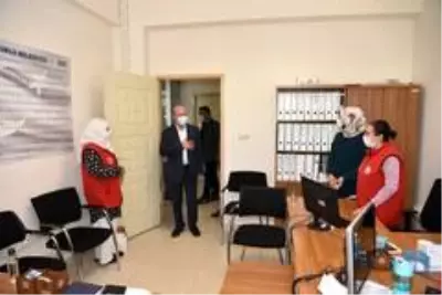 Başkan Pekyatırmacı personelle bayramlaştı Başkan Pekyatırmacı personelle bayramlaştı