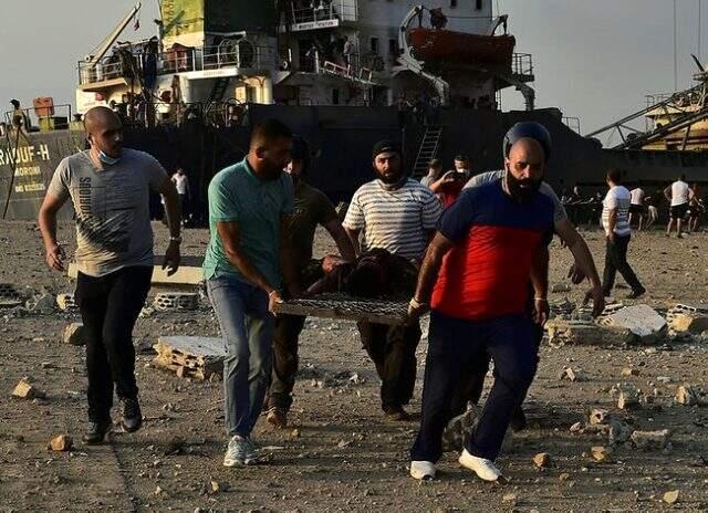 Beyrut'taki patlamanın arkasında İsrail mi var? Açıklamalare peş peşe geldi Beyrut'taki patlamanın arkasında İsrail mi var? Açıklamalare peş peşe geldi