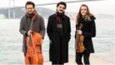 'Bosphorus Trio' Türk bestecileri dünyaya taşıyor 'Bosphorus Trio' Türk bestecileri dünyaya taşıyor